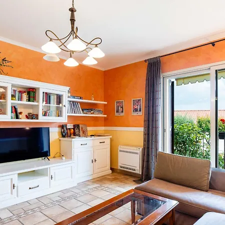 Pineland Garden By Interhome
