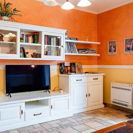 Pineland Garden By Interhome